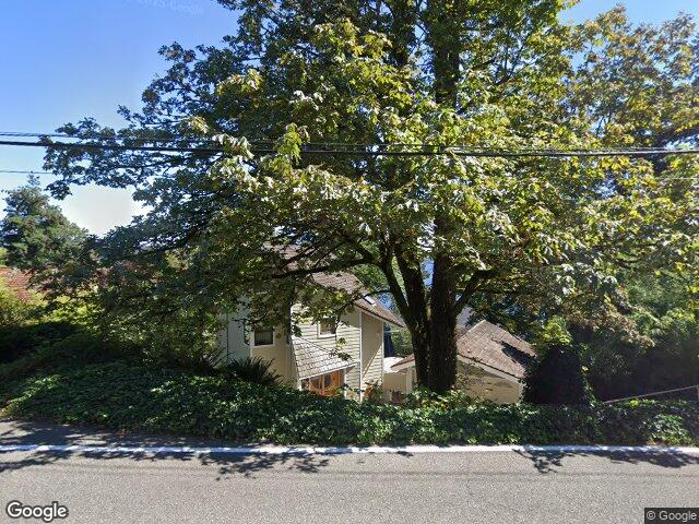 8526 E Mercer Way, Mercer Island, WA 98040