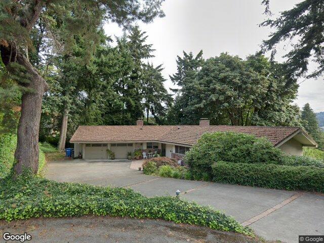 9226 SE 60th St, Mercer Island, WA 98040