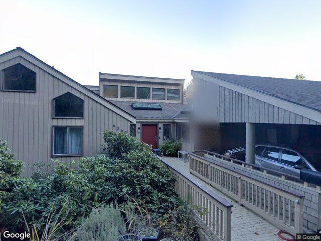 9360 Mercerwood Drive, Mercer Island, WA 98040