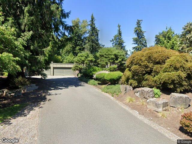 11811 184th Ave NE, Redmond, WA 98052