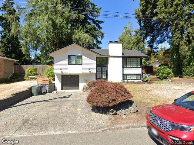 627 166th Ave NE, Bellevue, WA 98008