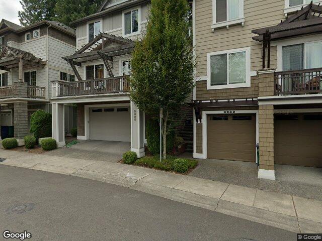 6825 156th Pl NE, Redmond, WA 98052