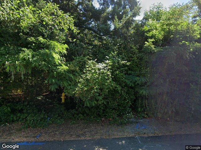 7316 151st Avenue NE, Redmond, WA 98052