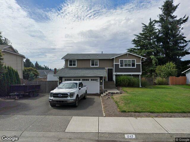 1747 211th Way NE, Sammamish, WA 98074