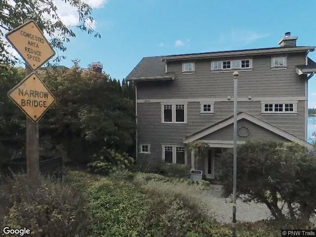 2033 E Lake Sammamish Pkwy NE, Sammamish, WA 98074