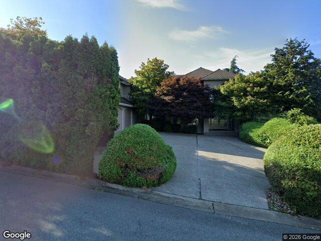 20411 NE 16th St, Sammamish, WA 98074
