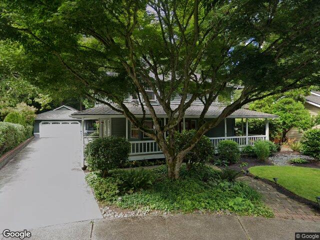 21016 NE 36th Street, Sammamish, WA 98074