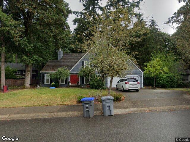 22330 NE 28th St, Sammamish, WA 98074
