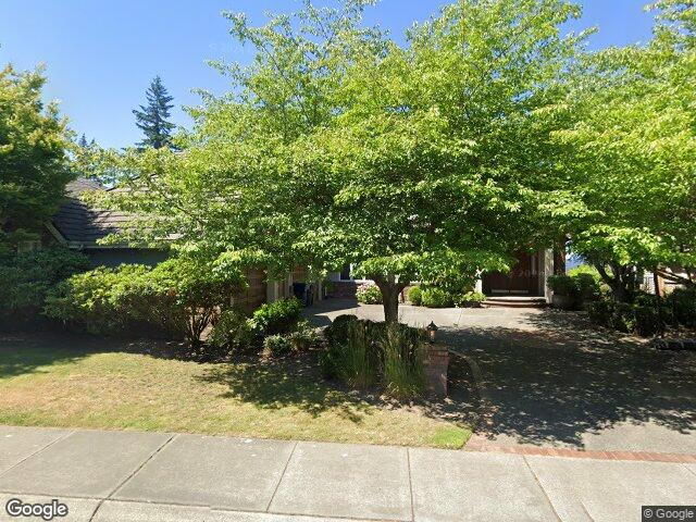 2451 204th Ter NE, Sammamish, WA 98074
