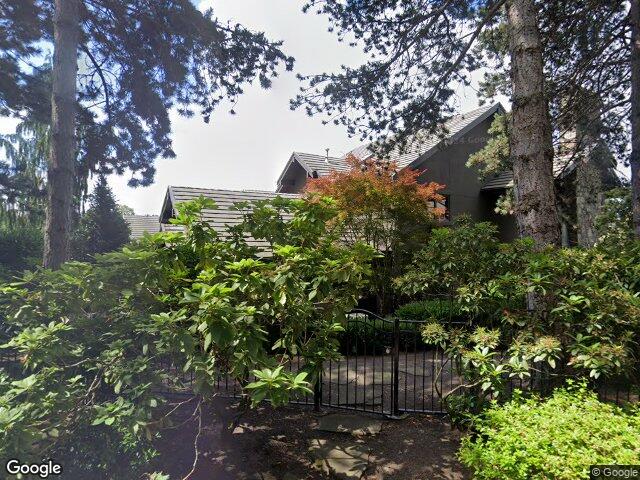 3607 E Lake Sammamish Shore Ln NE, Sammamish, WA 98074