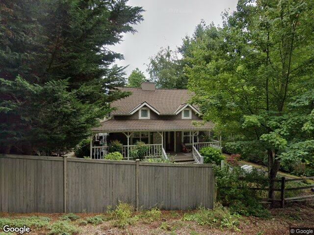 420 222nd Ave NE, Sammamish, WA 98074
