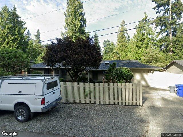 815 209th Ave NE, Sammamish, WA 98074