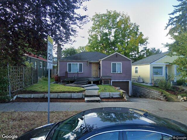 1717 N 82nd St, Seattle, WA 98103