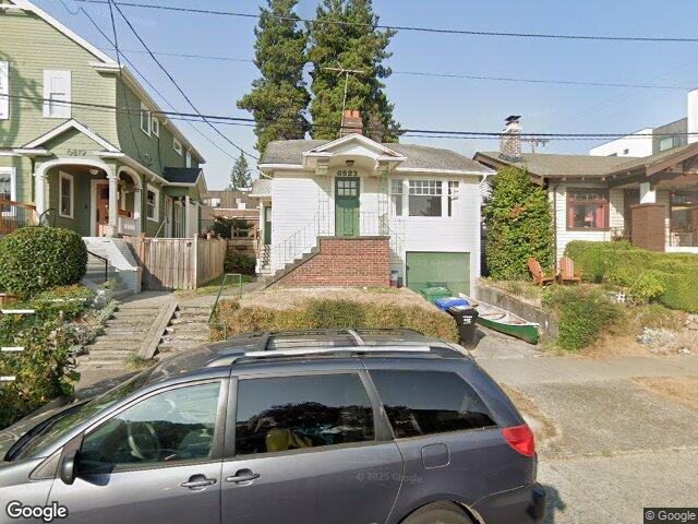 6823 Phinney Avenue N, Seattle, WA 98103