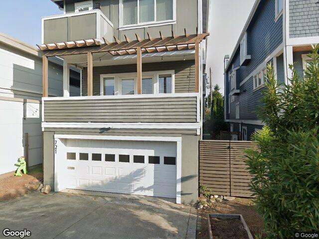 721 N 79th St, Seattle, WA 98103