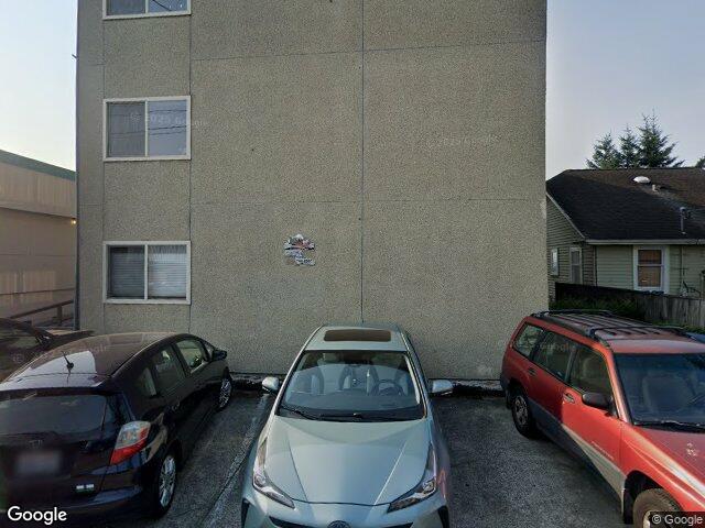 812 N 42nd St #301, Seattle, WA 98103