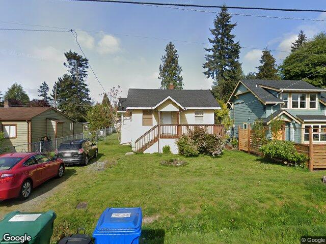 9553 Evanston Avenue N, Seattle, WA 98103