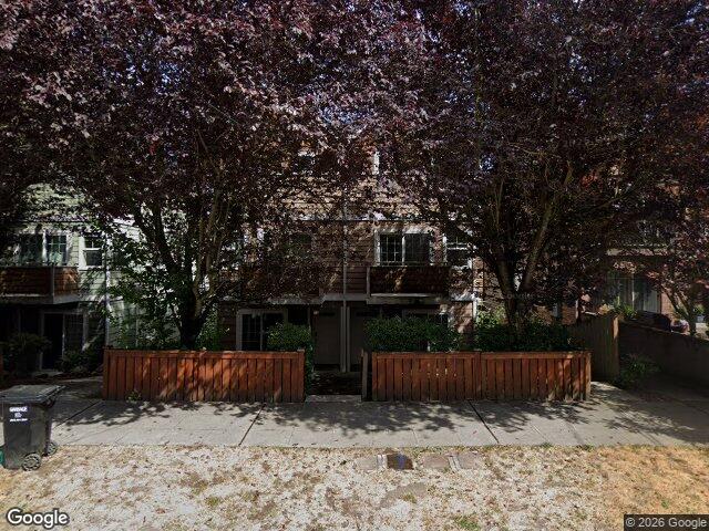 128 B 25th Avenue E, Seattle, WA 98112