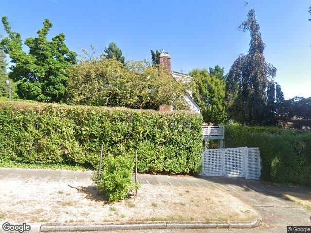 1502 39th Avenue E, Seattle, WA 98112