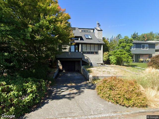 1819 39th Avenue E, Seattle, WA 98112