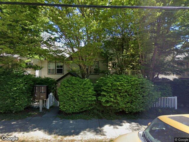 202 24th Avenue E, Seattle, WA 98112