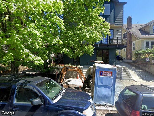 218 21st Ave E, Seattle, WA 98112