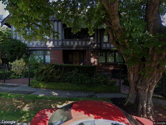 2218 E Prospect Street, Seattle, WA 98112