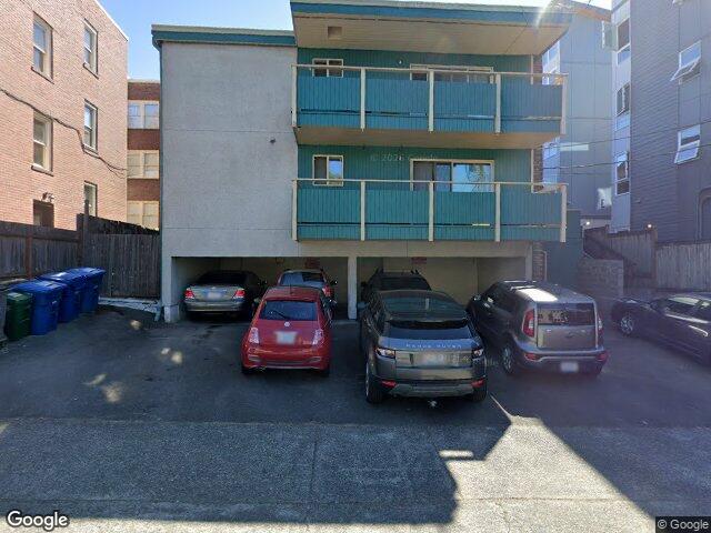 426 11th Avenue E, Seattle, WA 98112