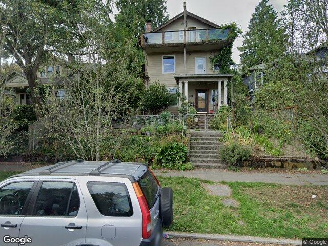 613 18th Avenue E, Seattle, WA 98112