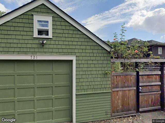 721 18th Ave E, Seattle, WA 98112