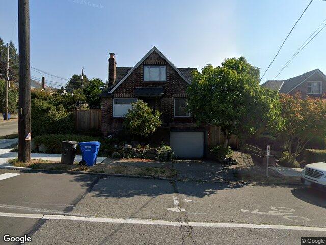 7920 5th Avenue NE, Seattle, WA 98115
