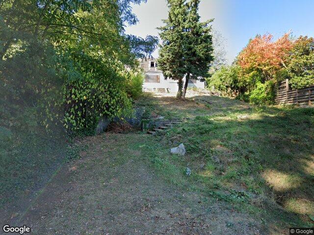 9229 45th Ave NE, Seattle, WA 98115