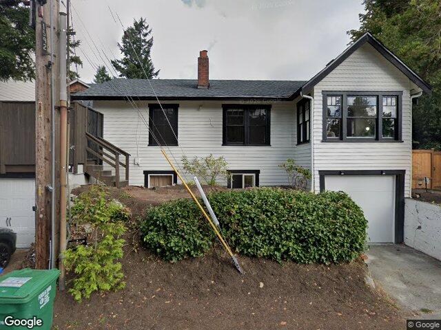 9701 Roosevelt Way NE, Seattle, WA 98115