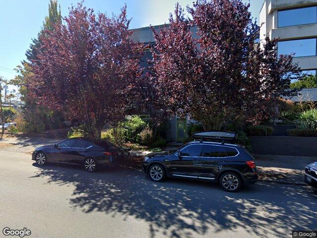 1633 California Avenue SW #B, Seattle, WA 98116