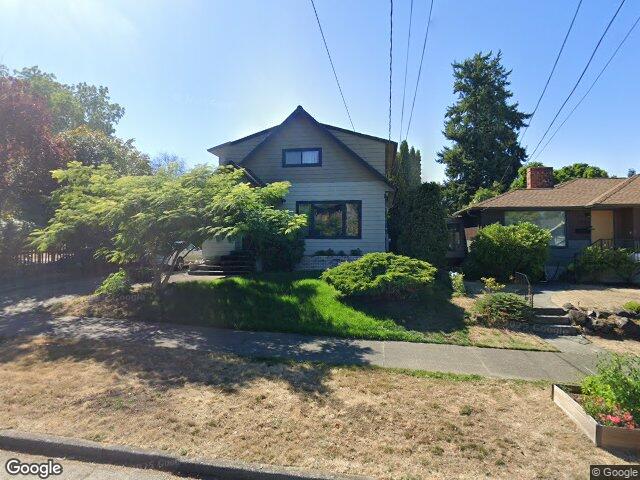 1921 41st Avenue SW, Seattle, WA 98116