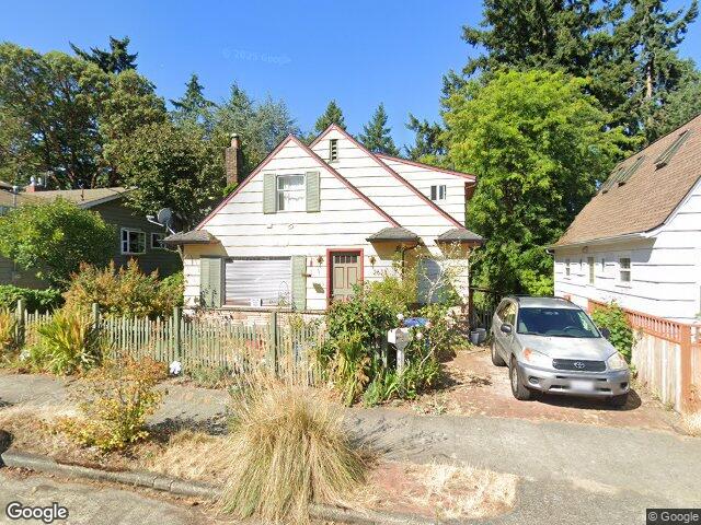 2623 39th Avenue SW, Seattle, WA 98116