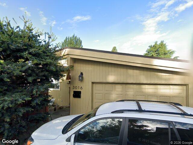 3016 47th Ave SW, Seattle, WA 98116