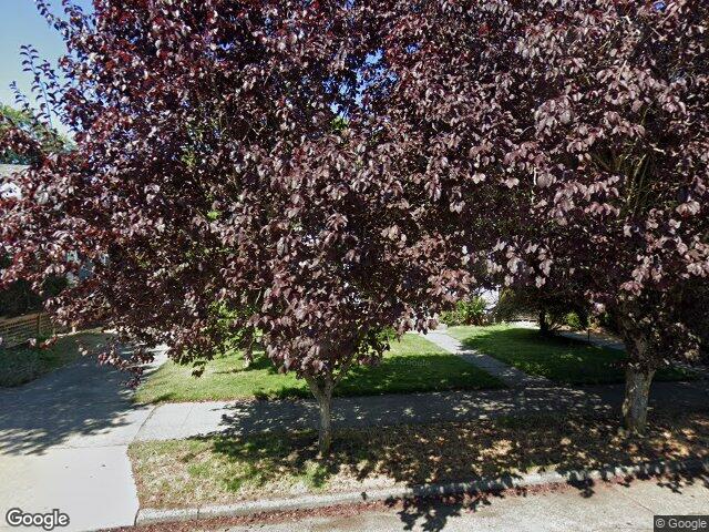 3239 45th Avenue SW, Seattle, WA 98116