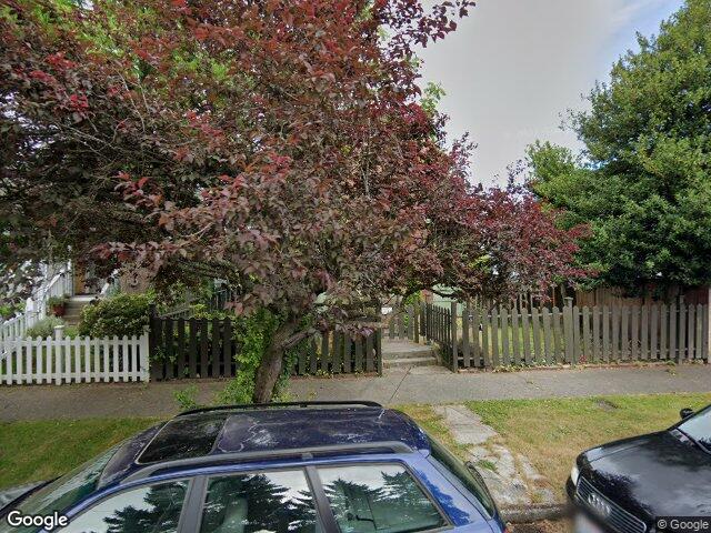 5926 34th Avenue SW, Seattle, WA 98126